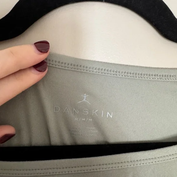 Danskin Sage Green Long Sleeve Workout Top - Picture 3 of 4